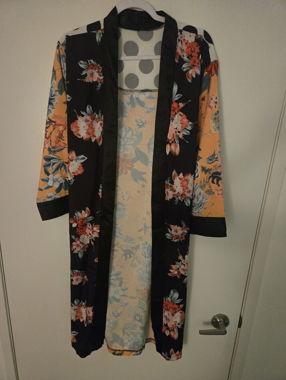 Never Worn. Floral Long Kimono Dress Size Small/Medium